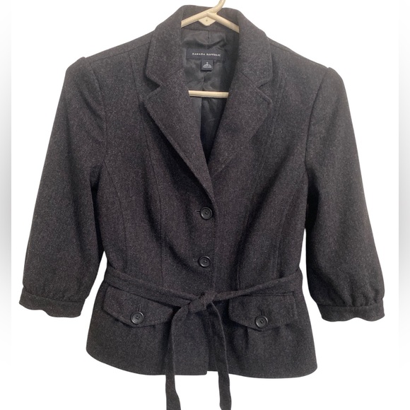 Banana Republic Charcoal Wool Blend Suit Blazer with Belt Skirt - Picture 3 of 15